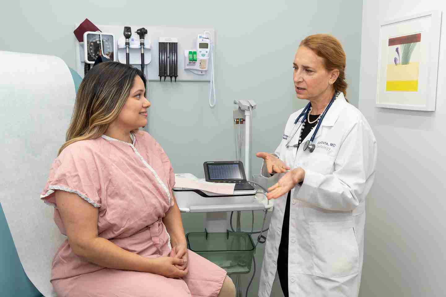 A Guide to Understand the Importance of Women Health Clinic